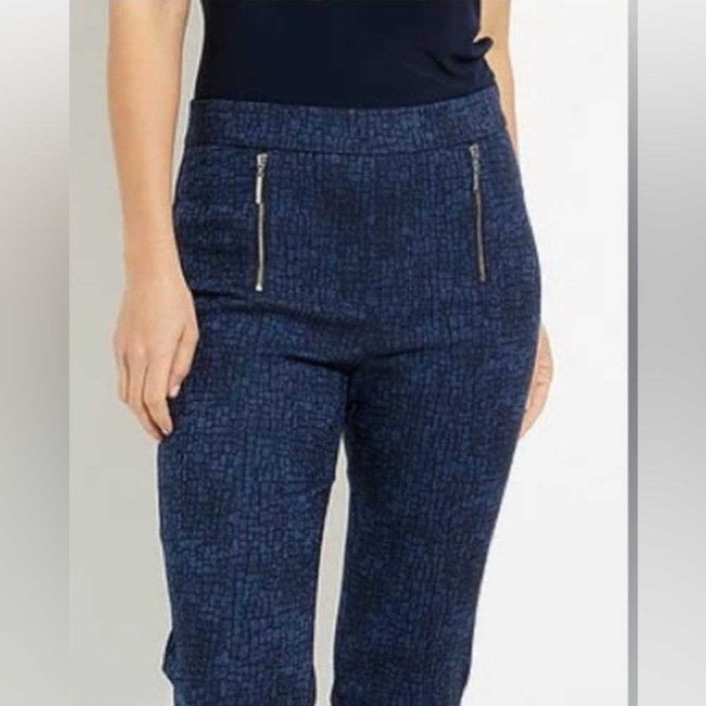 Josef Ribkoff Crop Pant With Zip Accents, 2 Back Pockets, Stretch Waist, Sz4